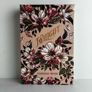 Twilight: Deluxe Collector’s Edition Brand New Shrink Wrapped